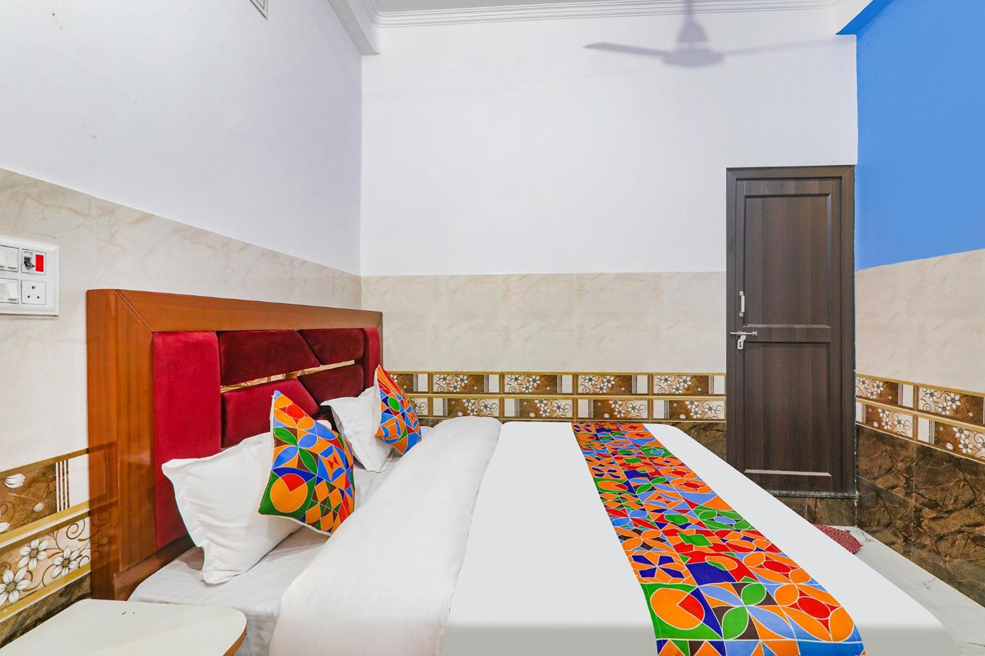 Hotel Fabexpress Shree Siya Raman - 500M From Shri Ram Janam Bhumi Ayodhya Exterior foto