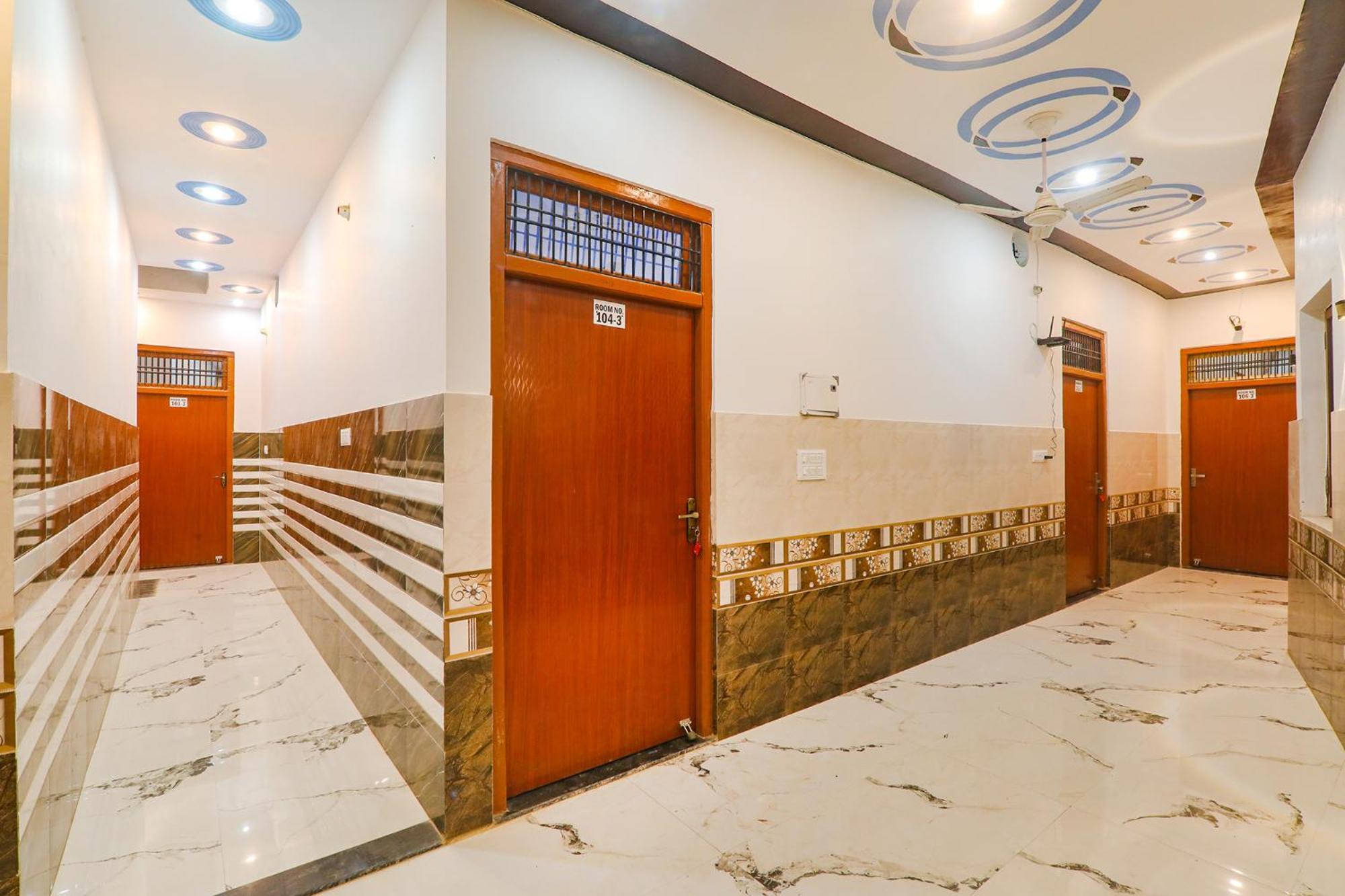Hotel Fabexpress Shree Siya Raman - 500M From Shri Ram Janam Bhumi Ayodhya Exterior foto